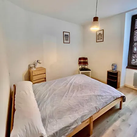 Minimaliste Et Cozy Apartment Cajarc