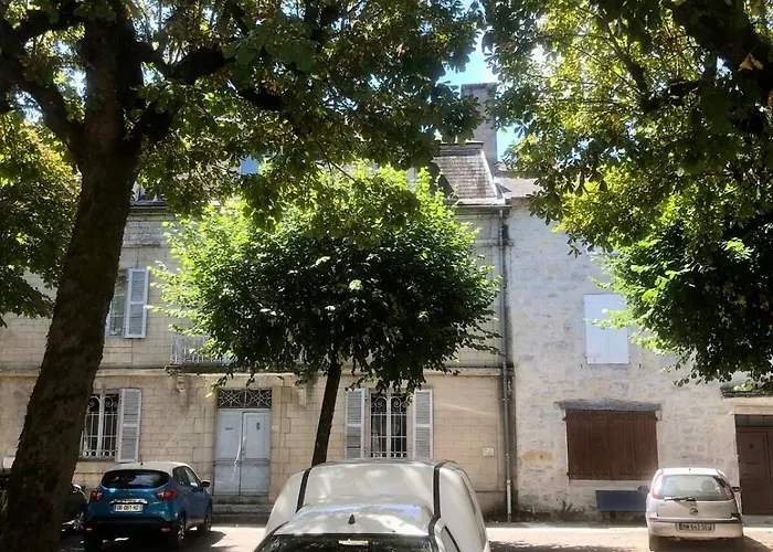 Minimaliste Et Cozy 아파트 카자르크